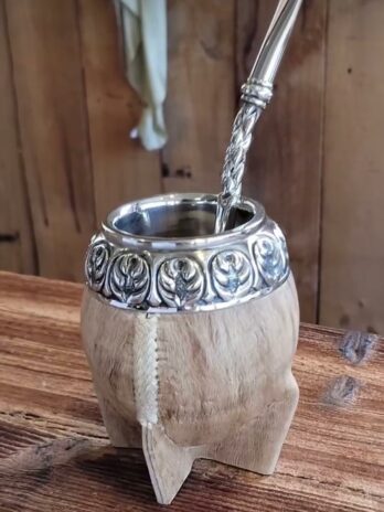 Torpedo cuero crudo cincelado de alpaca